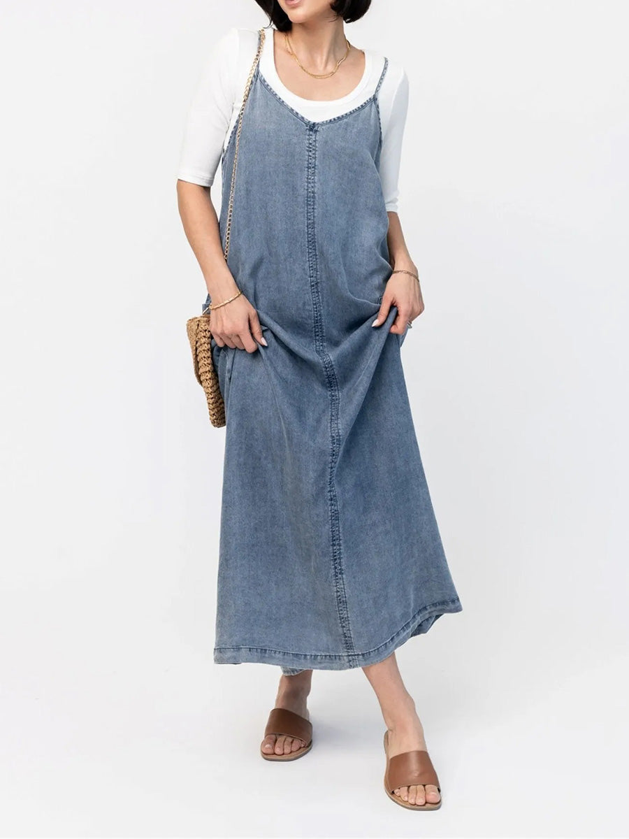 Abito lungo in denim dalla vestibilità ampia di ispirazione vintage