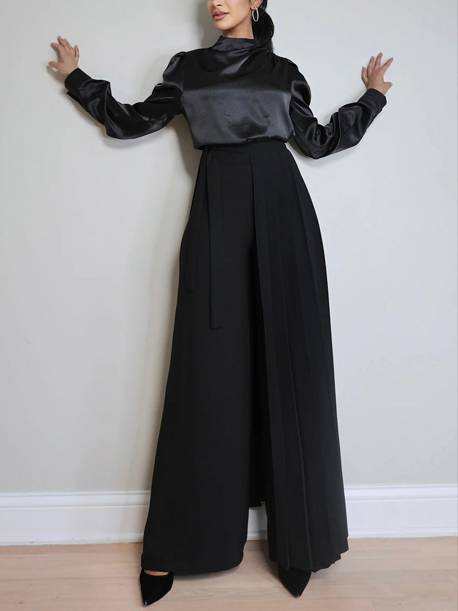 Hermoso conjunto de sobrefalda plisada y pantalón