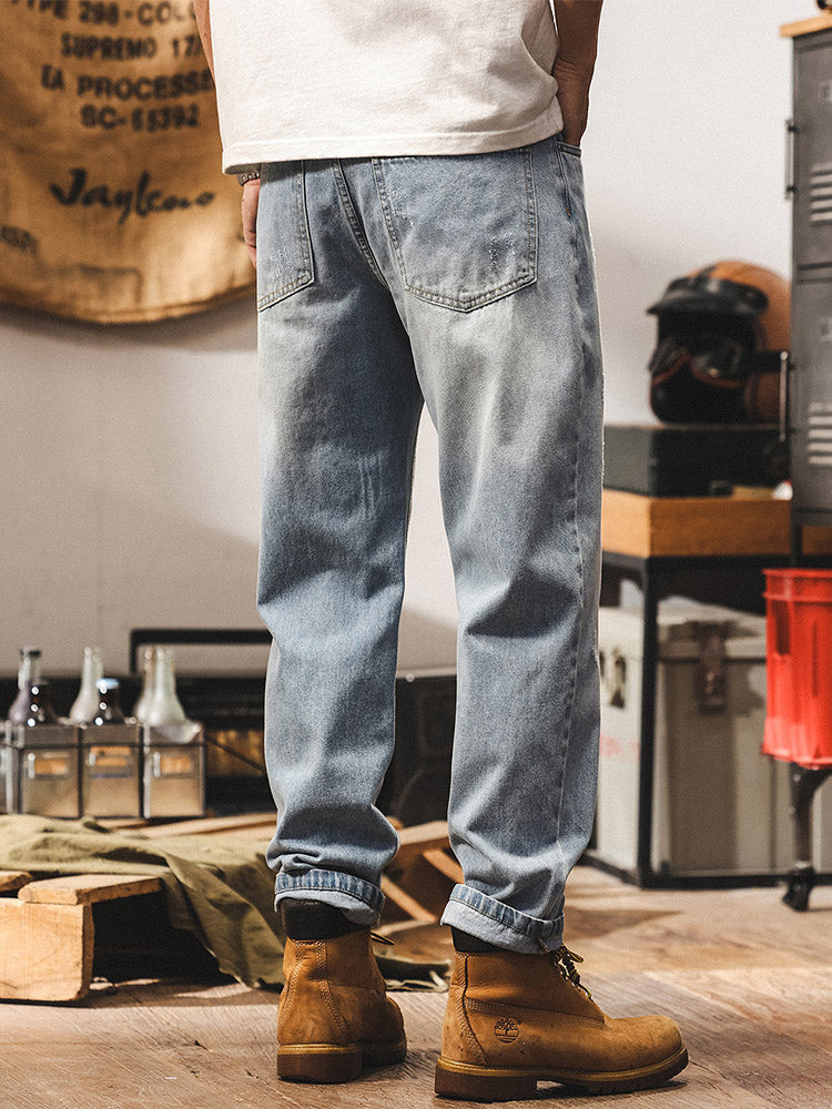 Vaqueros para hombre con lavado sutil y detalles de estilo vintage
