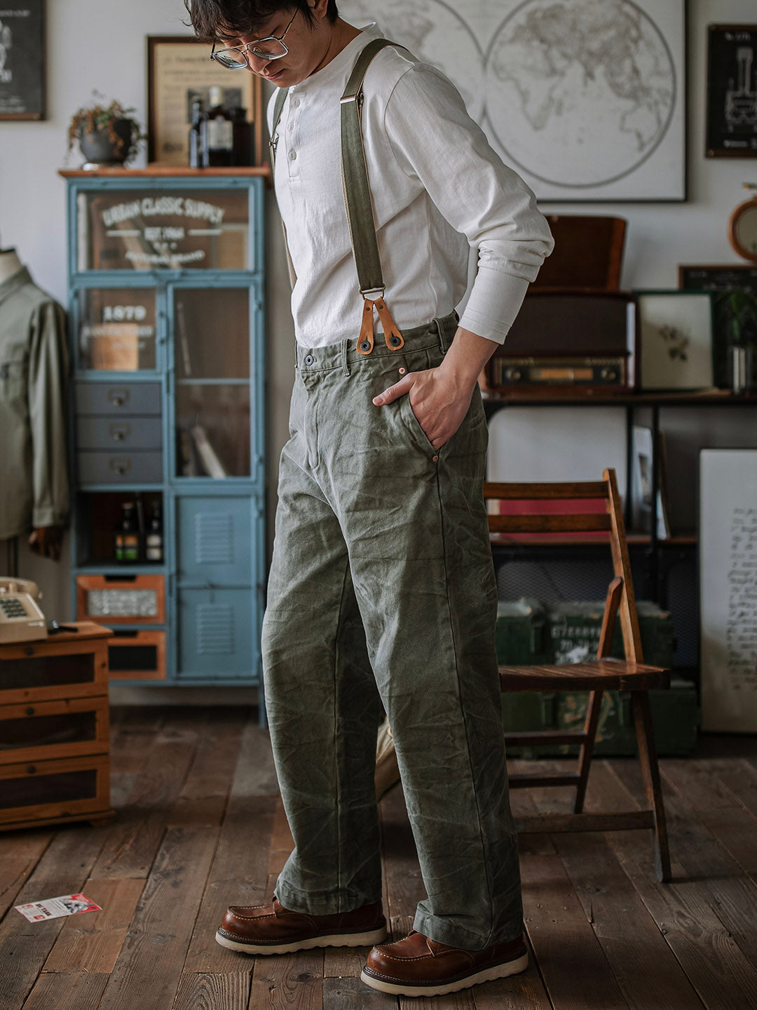Schwere 15-Unzen-Canvas-Hose mit Hosenträgern