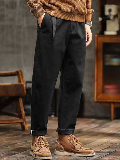 Pantalones chinos plisados ​​de corte relajado para hombre con cinturón
