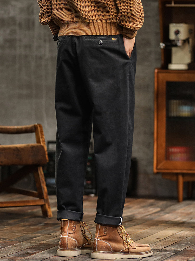 Pantalones chinos plisados ​​de corte relajado para hombre con cinturón
