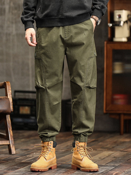 Pantalones cargo de hombre con cintura elástica y detalles de botones