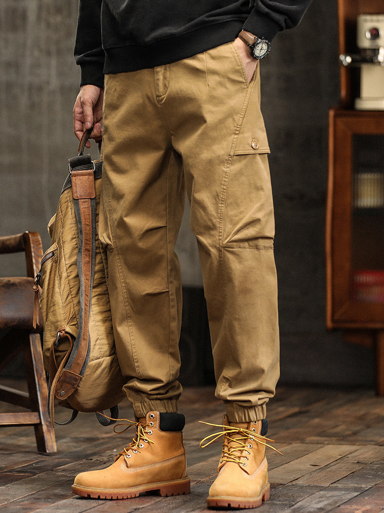 Pantalones cargo de hombre con cintura elástica y detalles de botones