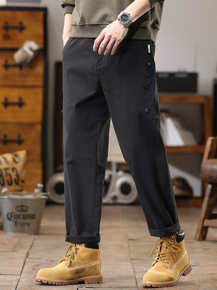 Pantaloni cargo da uomo a gamba dritta con bottoni laterali decorativi