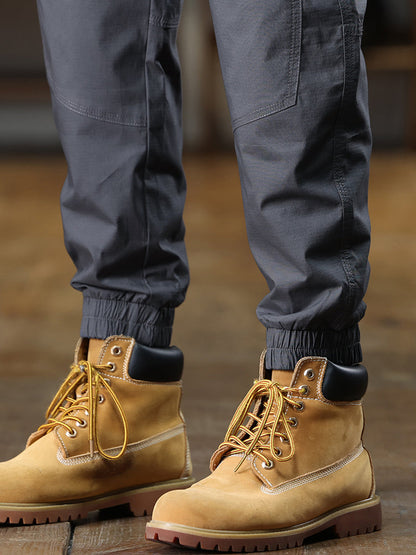 Cargohose für Herren mit aufgesetztem Markenlabel und elastischen Bündchen