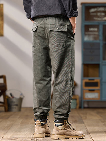 Pantalones cargo jogger de hombre de corte relajado con múltiples bolsillos