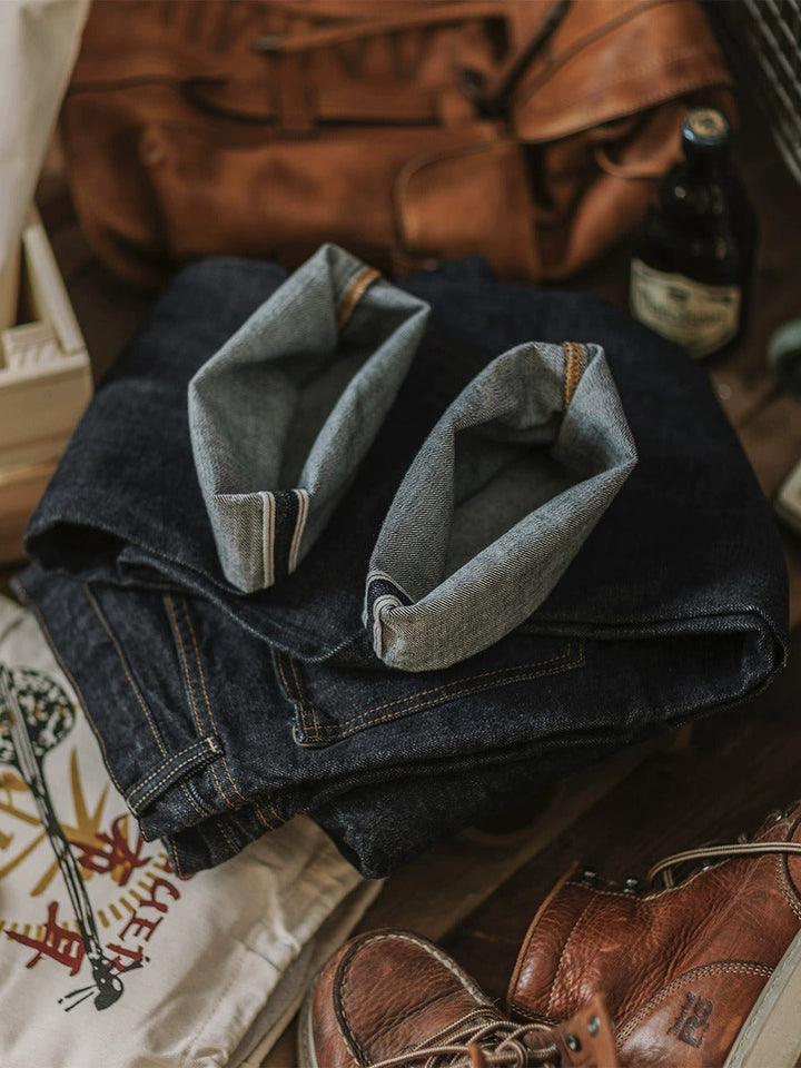Jeans in denim con cimosa indaco da 14 once